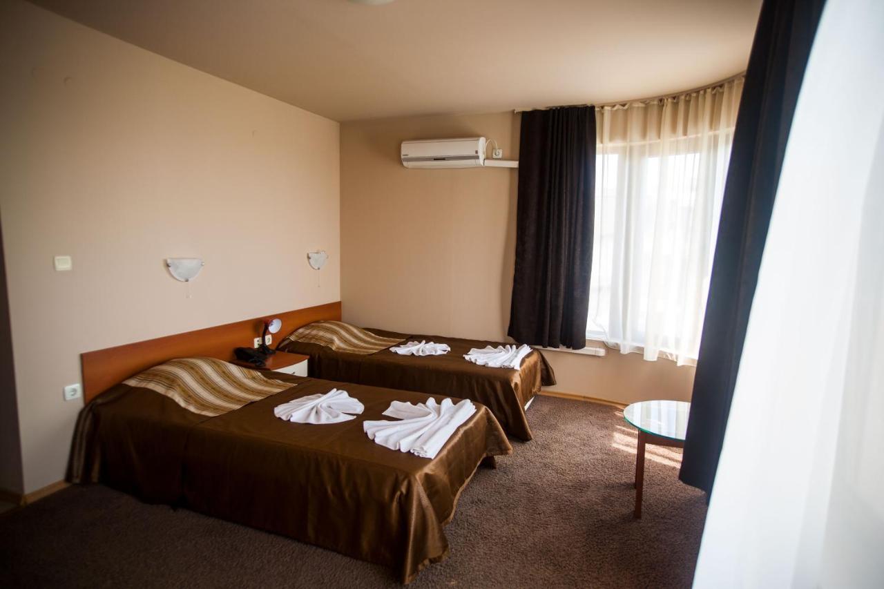Hotel Saint George Burgas City Exterior foto